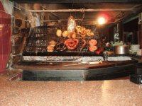 Parrilla en el Mercado del Puerto