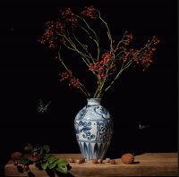 Still life Vase and Berrys
