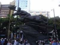 BOLÍVAR DESNUDO PEREIRA COL.
