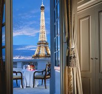 Paris, France (Allanika)