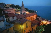 nuit coloree Italie