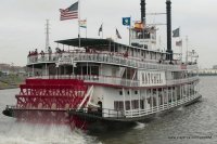 VAPOR EN EL RIO