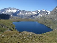 mountain lake gran paradiso park
