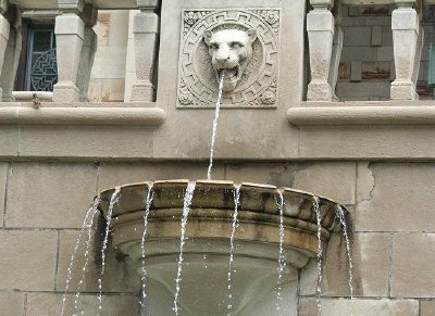 大聖堂の噴水（リッチテイラーによって提出された）