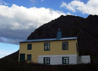 Casa montaña, Islandia