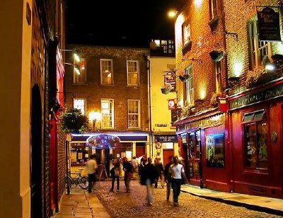 Dublin in der Nacht, Irland