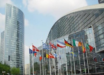 La Defense drapeaux, Франция