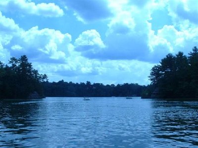 Un lago en el norte de Wisconsin.