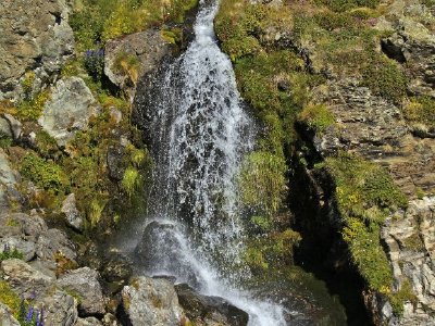 Uma cachoeira
