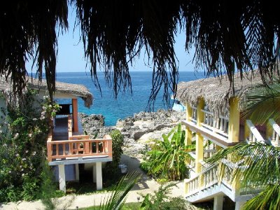 Jamaika, Häuser am Strand