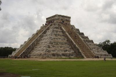 Chichenltza, México