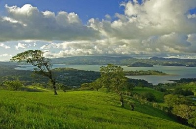 アレナル湖-コスタリカ