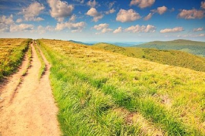 Ruta del paisaje de las colinas de montaña, Bieszczady, Polonia