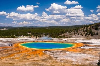 Grand Prismatic Spring, el Parque Nacional Yellowstone, Wyoming, EE.