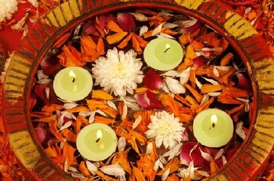 Bougies flottantes, décoration Diwali