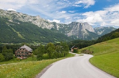 Panorama górska - Ausseerland, Salzkammergut, Alpy Austriackie