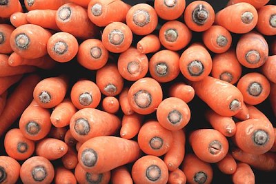 Само моркови