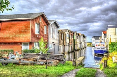 Picturesque Boat House jigsaw puzzle