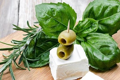 Basil Olives and Cheese