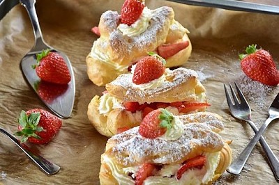 Eclair de fresa