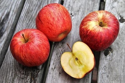 Pommes rouges parfaites