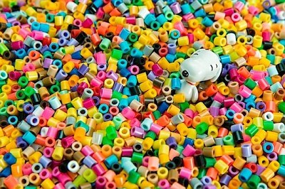 Perlas de colores Snoopy