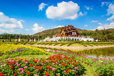Ho Kham Luang en Royal Park Rajapruek, tradicional