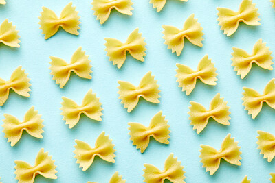 Mise à plat avec Farfalle cru