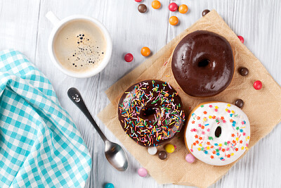 Donuts und Kaffee