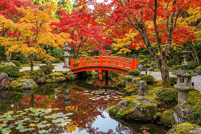 Pace autunnale nel giardino giapponese