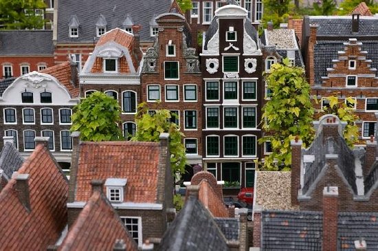 בתי תעלות הולנדיים