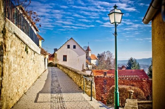 Stadt Varazdinske Toplice Gehweg, Kroatien