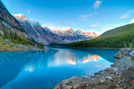 Soluppgång vid Moraine Lake