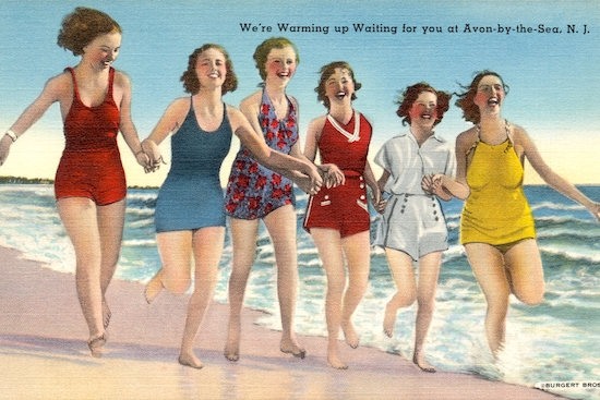 Donne sulla spiaggia (cartolina d'epoca)