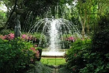 Fountain jigsaw puzzle