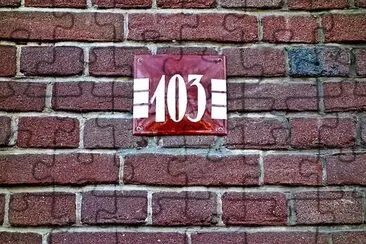 Номер на сграда 103