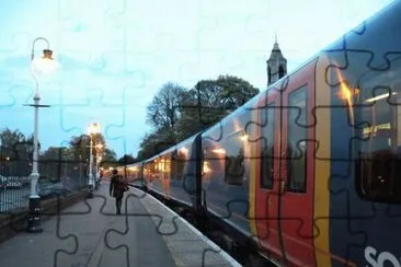 the train. jigsaw puzzle