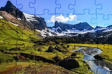 Valle y rio jigsaw puzzle