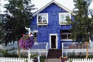 Bed and Breakfast Lodge