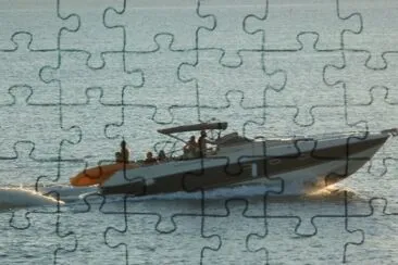 Lancha en Piriapolis jigsaw puzzle