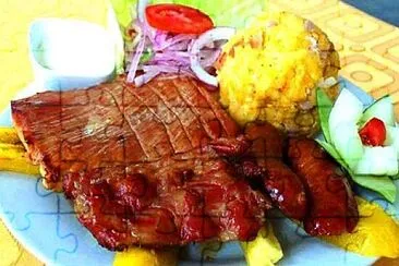TACACHO CON CECINA