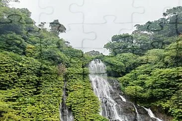 CASCADES BANYUMALA