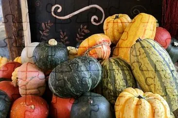 Display of autumn squash