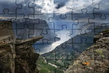 Mountain jigsaw puzzle