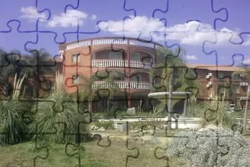 פאזל של HOTEL EN MERLO
