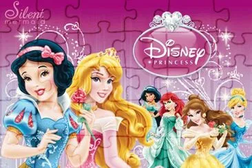 SnowWhite Aurora and friends