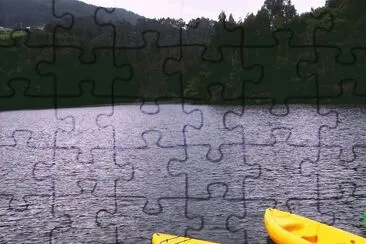 canoas en el rio polea-asturias jigsaw puzzle