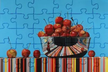 Sobre la mesa jigsaw puzzle