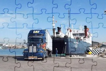 Entrando al ferry jigsaw puzzle