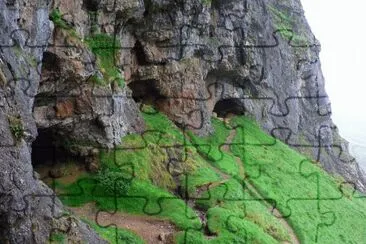 Scotland bone caves